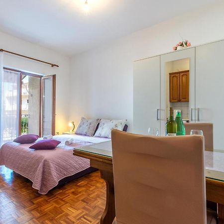 Lovely Apartment In Stobrec With Wifi سبليت المظهر الخارجي الصورة