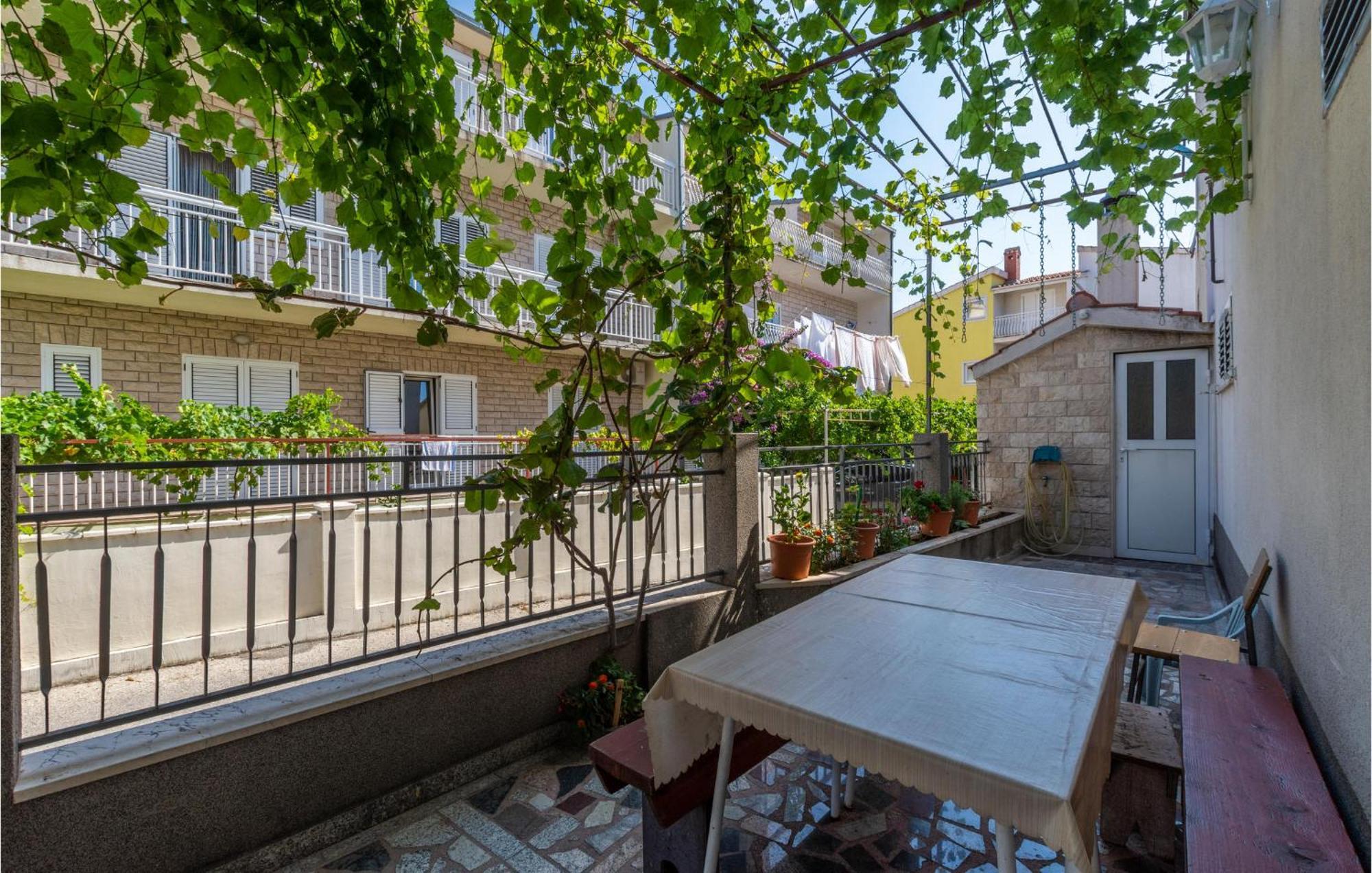 Lovely Apartment In Stobrec With Wifi سبليت المظهر الخارجي الصورة